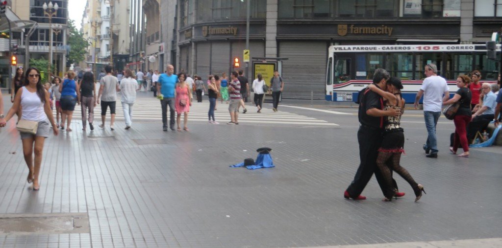 Tango in the street